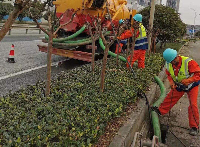 大朗镇市政管道清淤